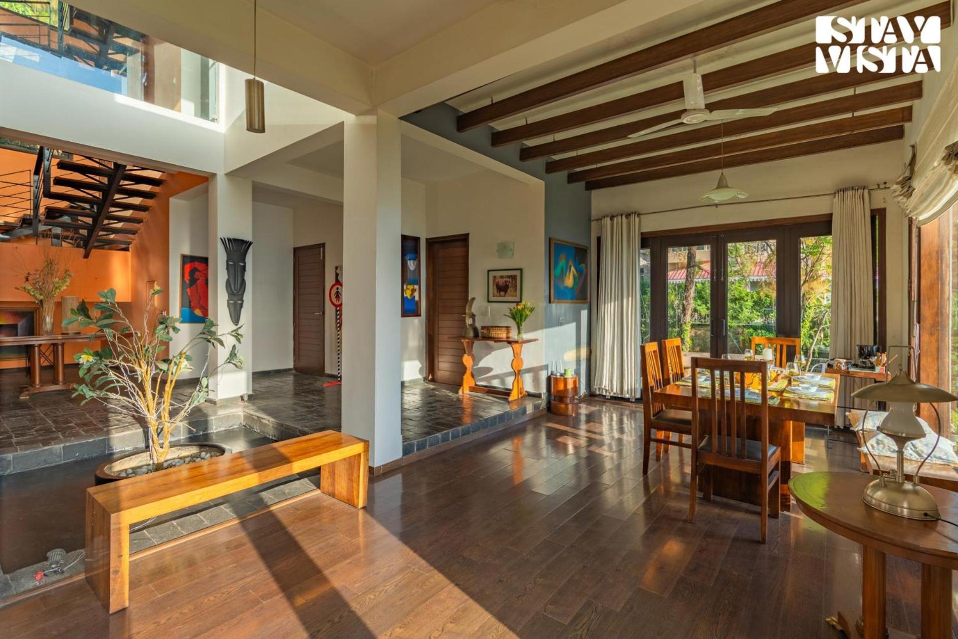 Stayvista At Hillcrest Villa With Valley View, Bonfire And Heater Kasauli Exterior photo